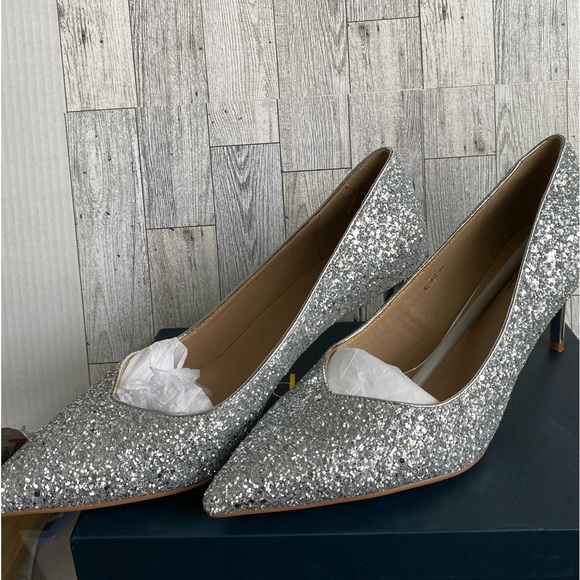 Modatope Classic Sparkly Silver Pump Heels - Picture 8 of 8